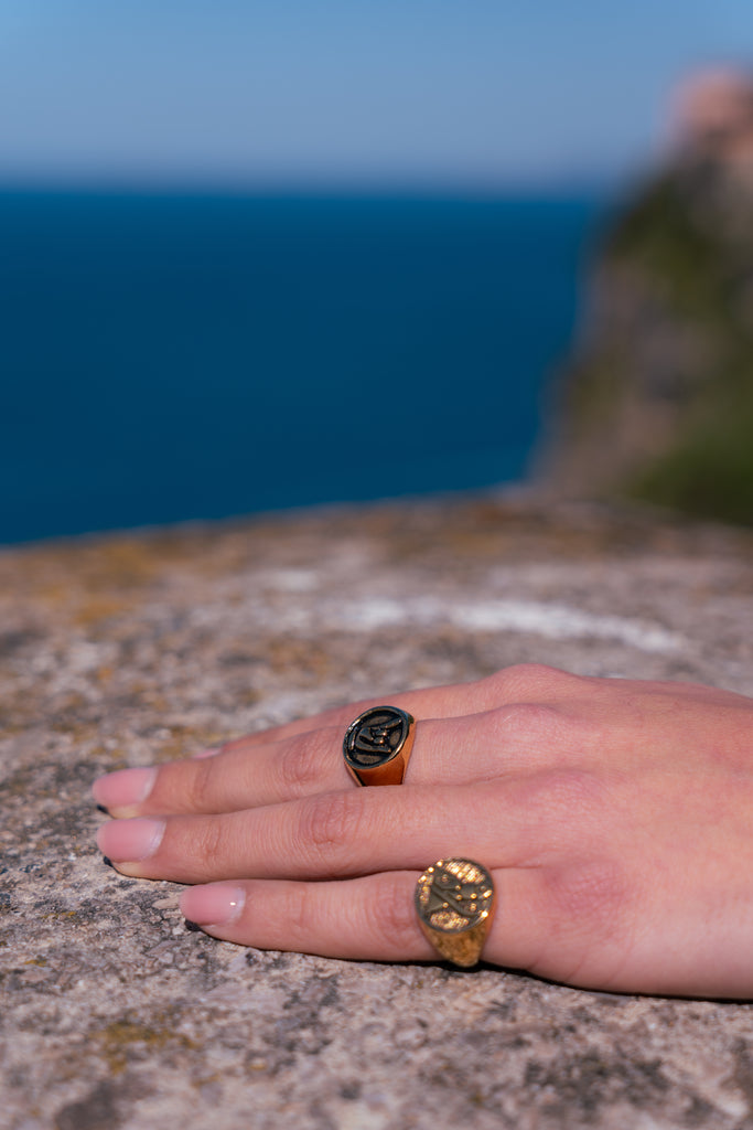 Anello scaramantico